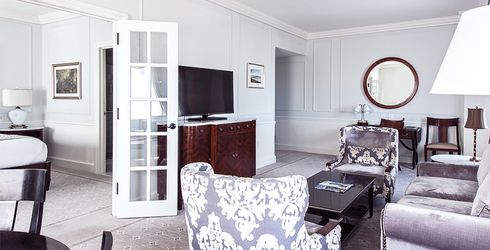 hotel room image