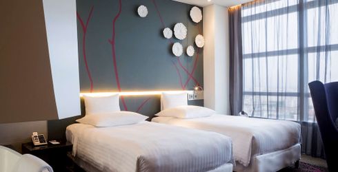 hotel room image