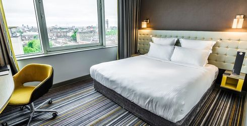 hotel room image