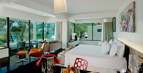 hotel room image