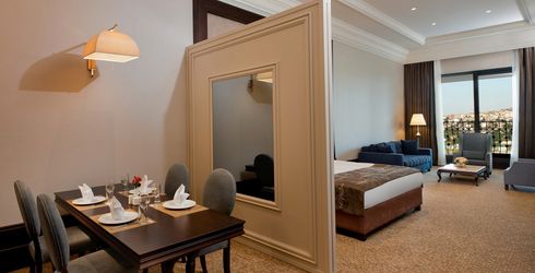 hotel room image