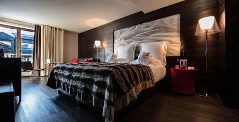 hotel room image