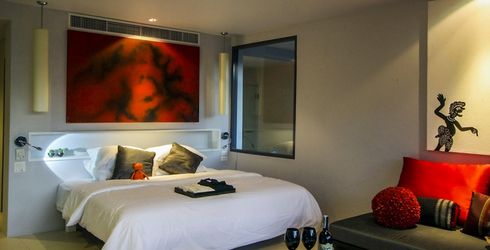hotel room image