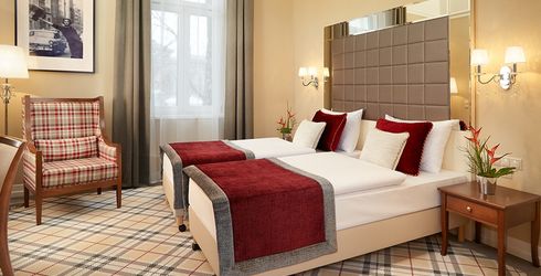 hotel room image