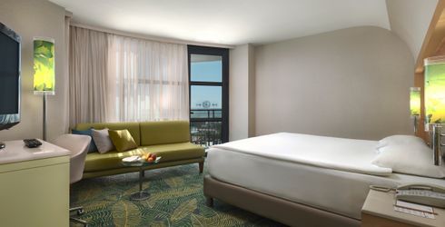 hotel room image