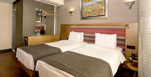 hotel room image
