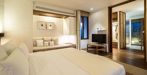 hotel room image