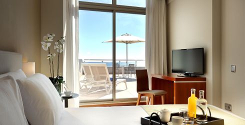hotel room image
