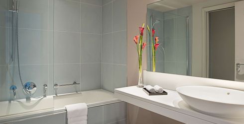 hotel room image
