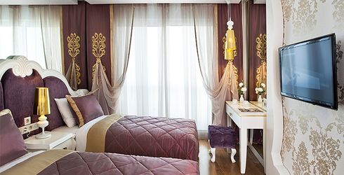 hotel room image