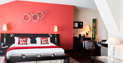 hotel room image