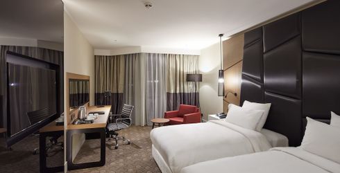 hotel room image