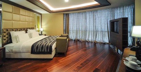 hotel room image