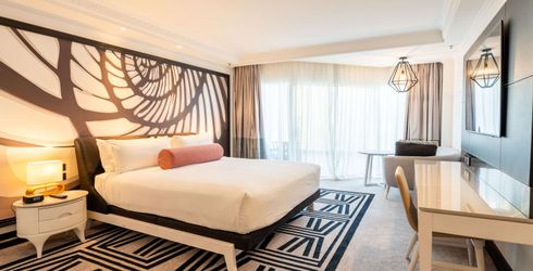 hotel room image