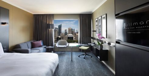 hotel room image