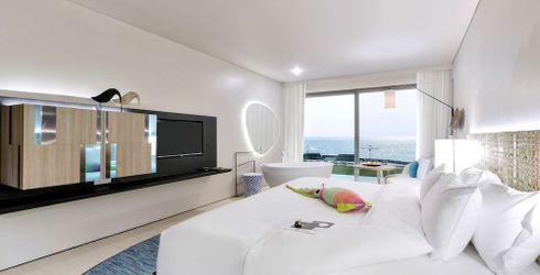 hotel room image