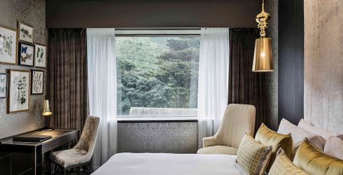 hotel room image