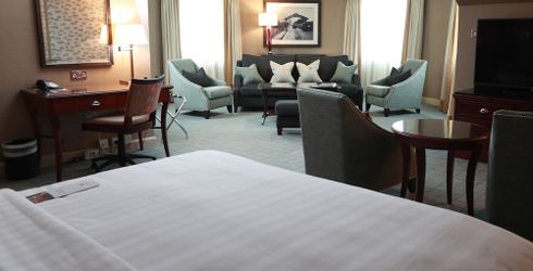 hotel room image