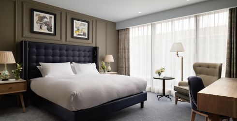hotel room image