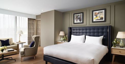 hotel room image