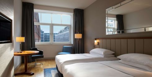 hotel room image