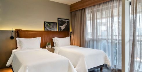 hotel room image