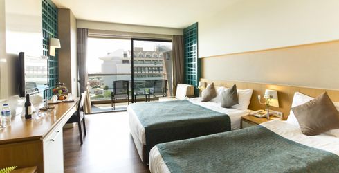 hotel room image