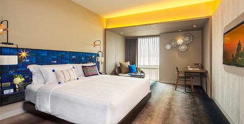 hotel room image