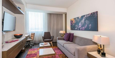 hotel room image