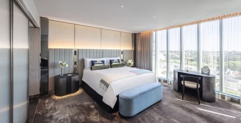 hotel room image