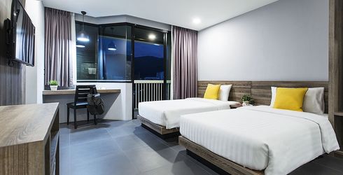 hotel room image