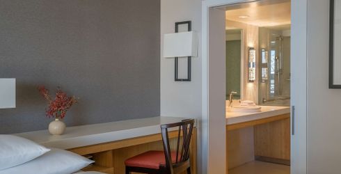 hotel room image