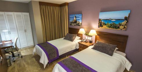 hotel room image