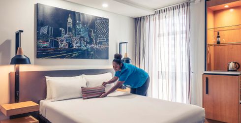 hotel room image