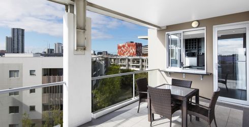 hotel room image