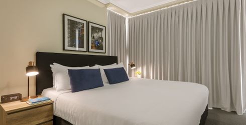 hotel room image