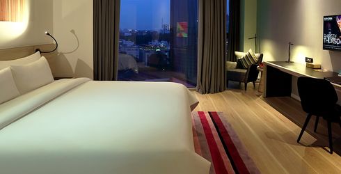 hotel room image