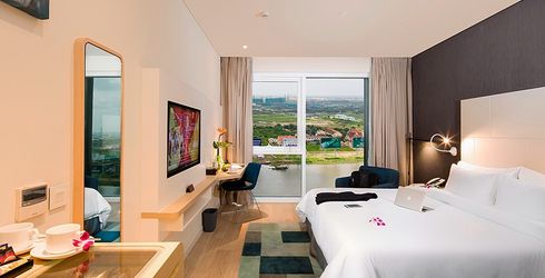 hotel room image