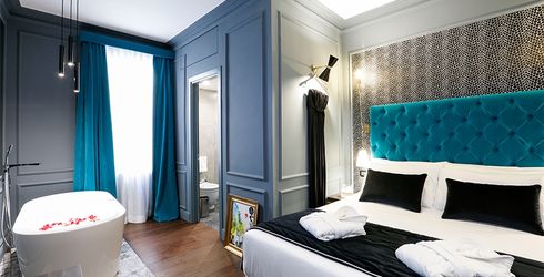 hotel room image