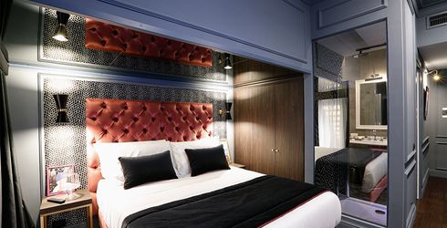 hotel room image