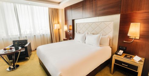 hotel room image