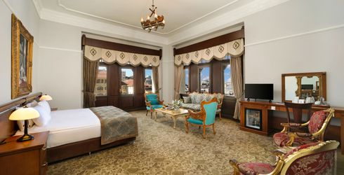 hotel room image