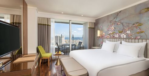 hotel room image