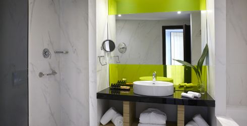 hotel room image