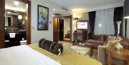 hotel room image