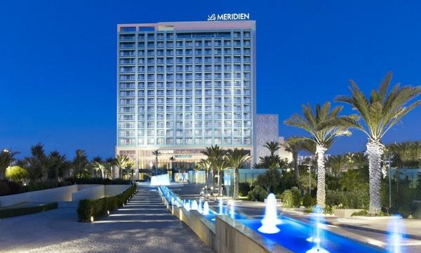 LE MERIDIEN ORAN HOTEL & CONVENTION CENTRE hotel in Oran