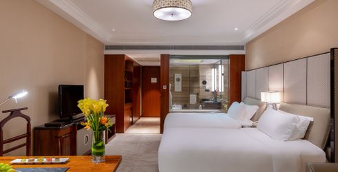 hotel room image