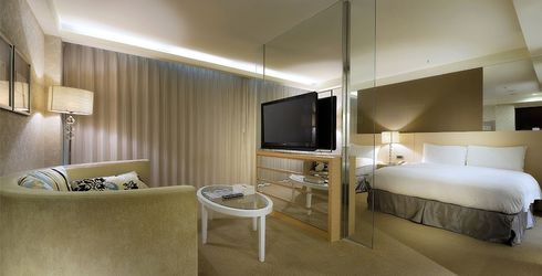 hotel room image