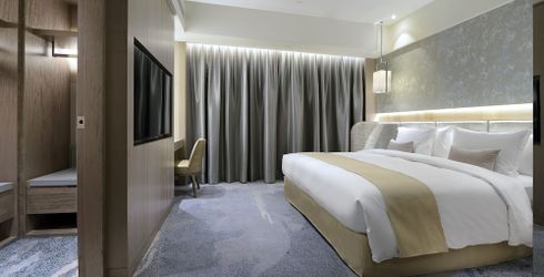 hotel room image