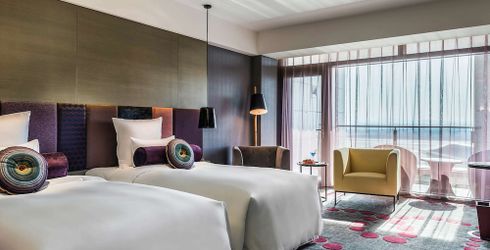 hotel room image